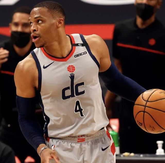 爱游戏入口 -华盛顿奇才发布备战花絮；窗口期战术微调；全明星赛任务艰巨；训练强度明显提升的简单介绍